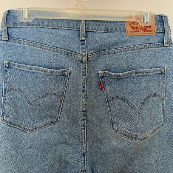 Levi's Denim - Levi, high rise skinny, size 28, style 721